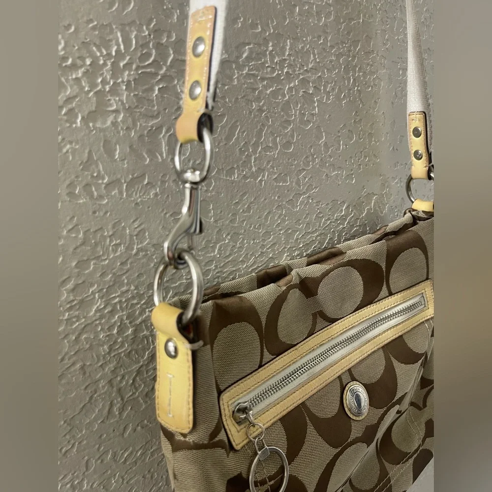 Coach Brown and Cream Crossbody Bag‎